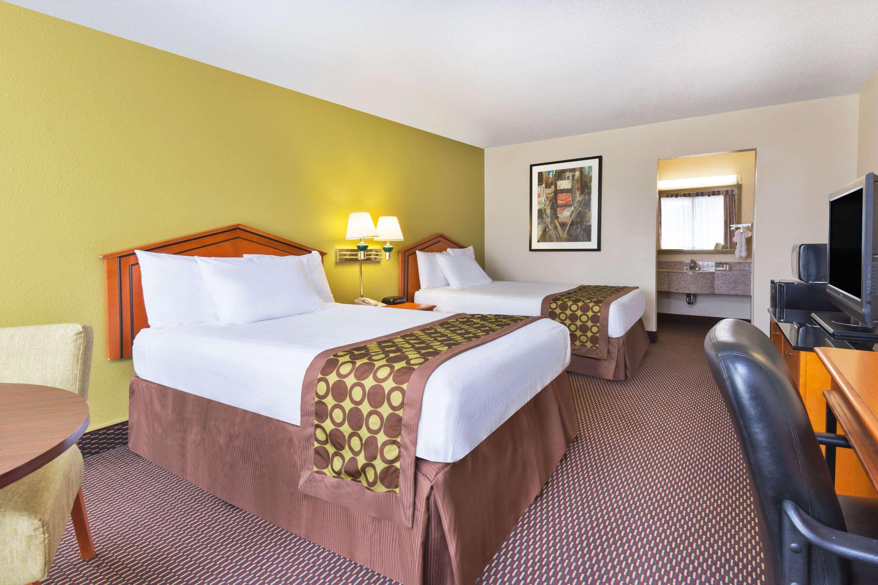 Ramada By Wyndham Pikesville/Baltimore North Εξωτερικό φωτογραφία