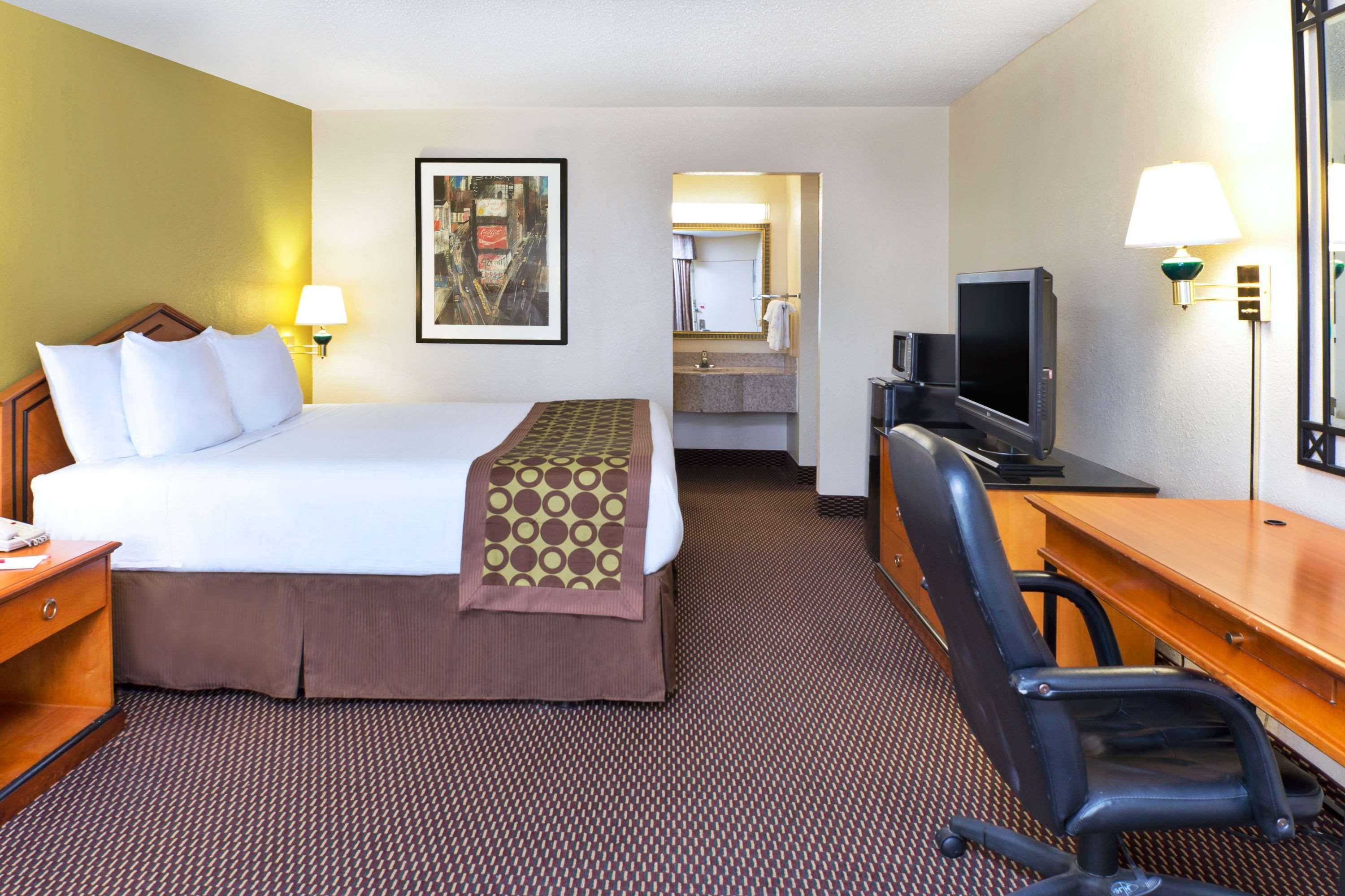 Ramada By Wyndham Pikesville/Baltimore North Εξωτερικό φωτογραφία