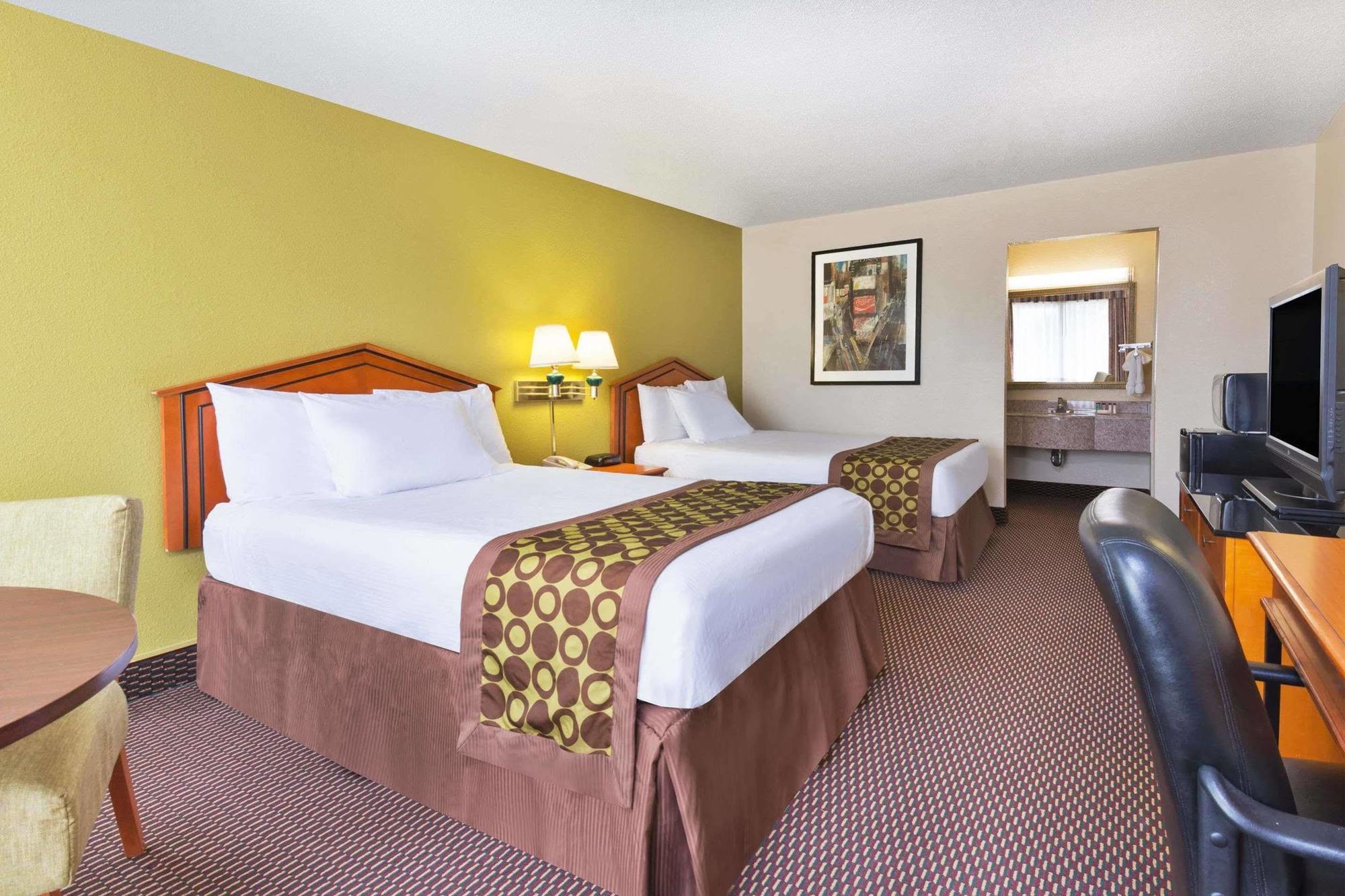 Ramada By Wyndham Pikesville/Baltimore North Εξωτερικό φωτογραφία
